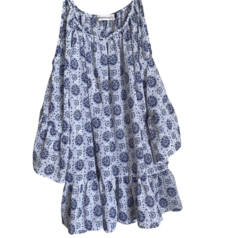 Veronicam blouse size M